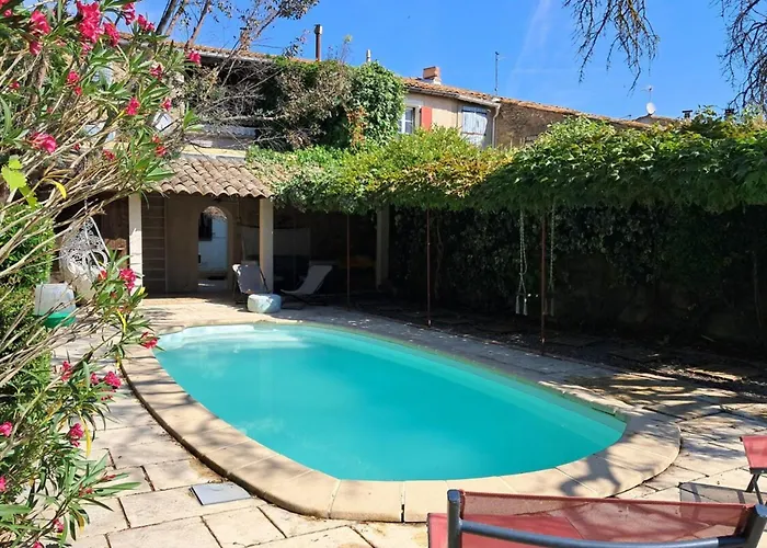 Hébergement de vacances Cigale Piscine Et Jardin Sans Vis à Vis *